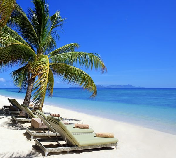 Vomo Island Beach